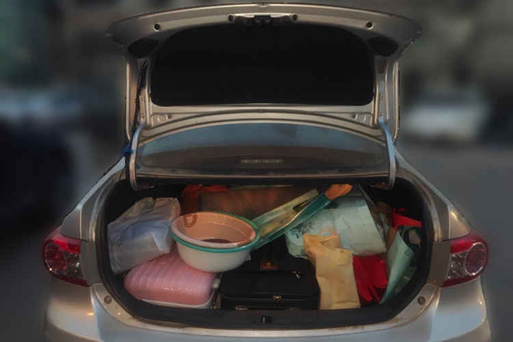 丰田 卡罗拉 2011款 1.6L 自动GL局部细节23