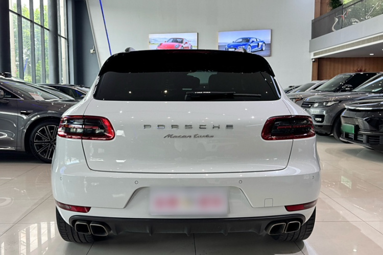 保时捷 2016款 Macan Turbo 3.6T车身外观6006