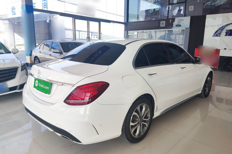 奔驰C级 2015款 C 180 L 运动型车身外观6003