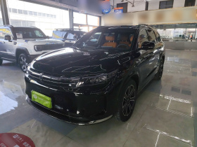 鸿蒙智行 问界M7 2024款 1.5T 智驾四驱Ultra版 6座