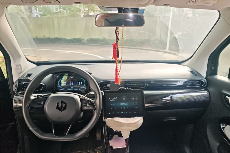 零跑汽车 零跑T03 2022款 皓玉版中控内饰7002