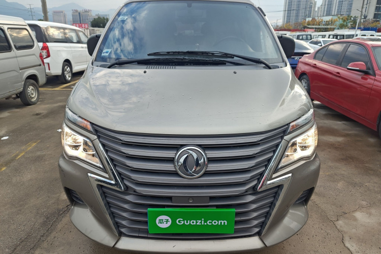 东风风行 菱智 2020款 M5L 1.6L 豪华型 7座车身外观2