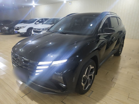 现代 2023款 途胜L 1.5T 自动两驱DLX豪华版