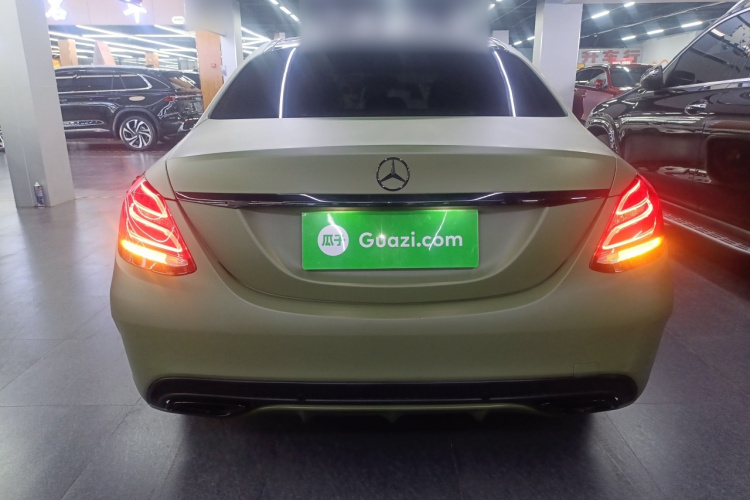 奔驰C级 2017款 改款 C 200 L 运动版车身外观6