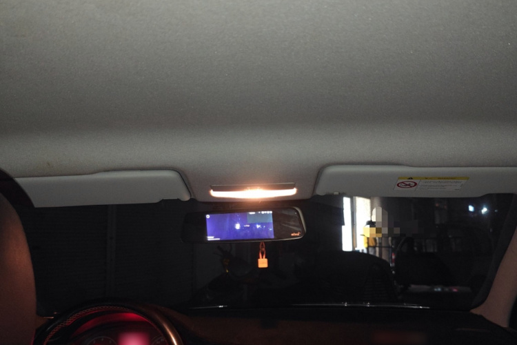 大众 桑塔纳 2016款 1.6L 手动风尚版中控内饰22