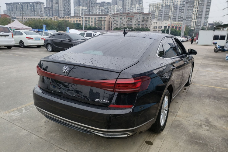 大众 帕萨特 2022款 280TSI 商务版车身外观7