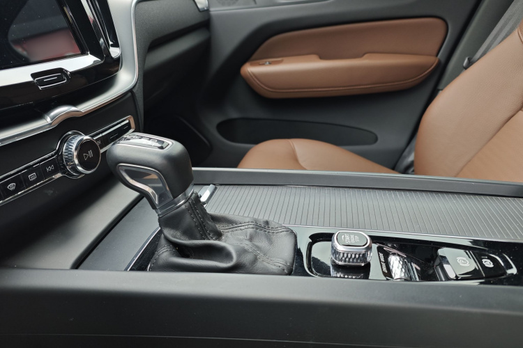 沃尔沃XC60 2021款 T5 四驱智逸豪华版局部细节18