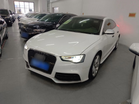 奥迪A5 2016款 改款 Sportback 45 TFSI 舒适型