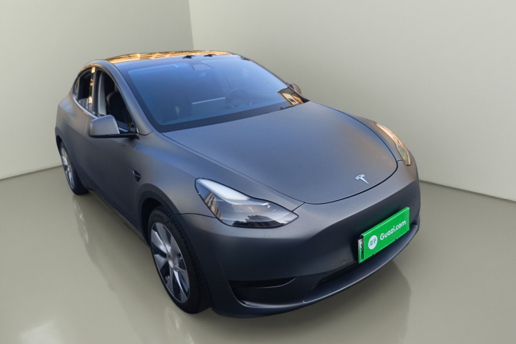 特斯拉 Model Y 2022款 改款 后轮驱动版车身外观3