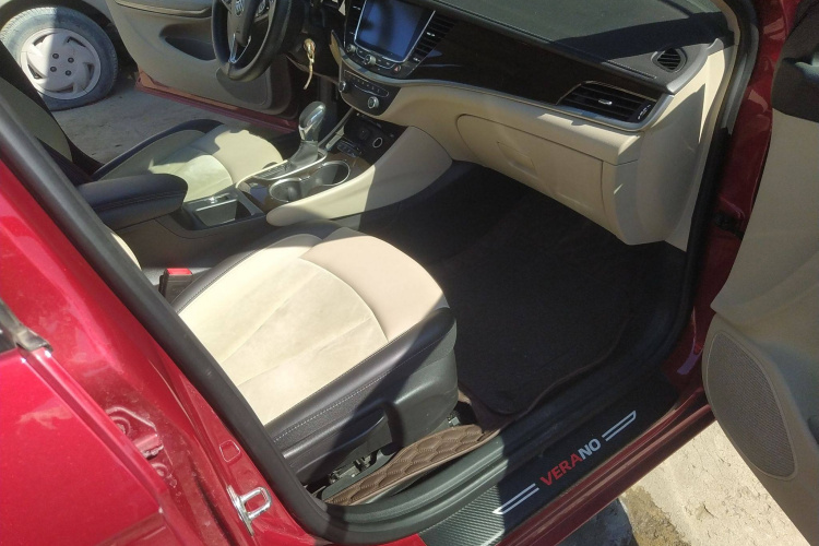 别克 威朗 2018款 三厢 15S 自动领先型中控内饰7007