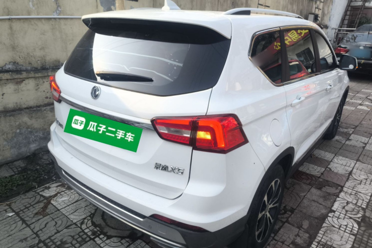 东风风行 景逸X5 2017款 1.6L CVT尊享型车身外观7