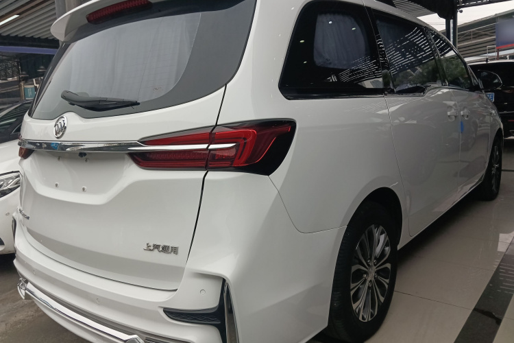 别克GL8 2022款 陆上公务舱 652T 舒适型车身外观6005