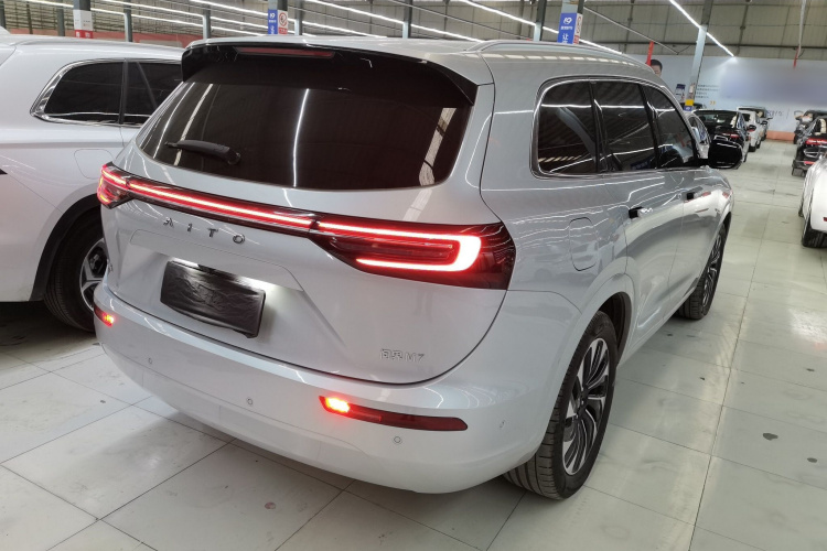 鸿蒙智行 问界M7 2024款 1.5T 后驱Plus版 5座车身外观7