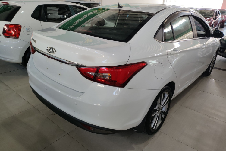 奇瑞 艾瑞泽5 2016款 1.5L 手动领锐版车身外观6005