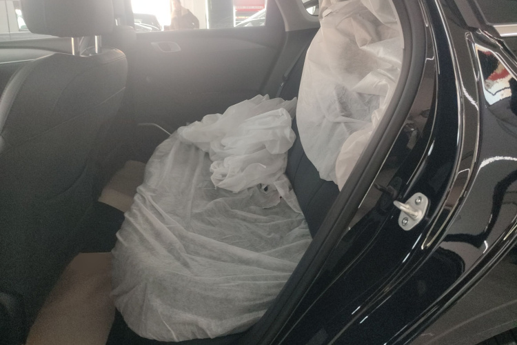 吉利银河 银河星耀6 2026款 60km启航版中控内饰21