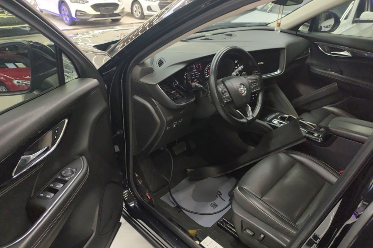 别克 2022款 改款 昂科威S 552T 两驱豪华型中控内饰7003