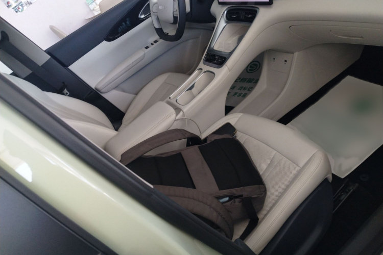 吉利银河 星愿 2025款 UP 410km 探索+版局部细节41