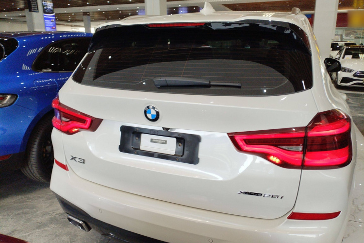 宝马X3 2021款 改款 xDrive28i M运动套装车身外观6005