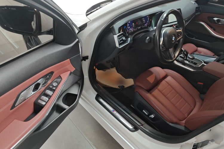 宝马3系 2021款 改款 325Li M运动套装中控内饰7003