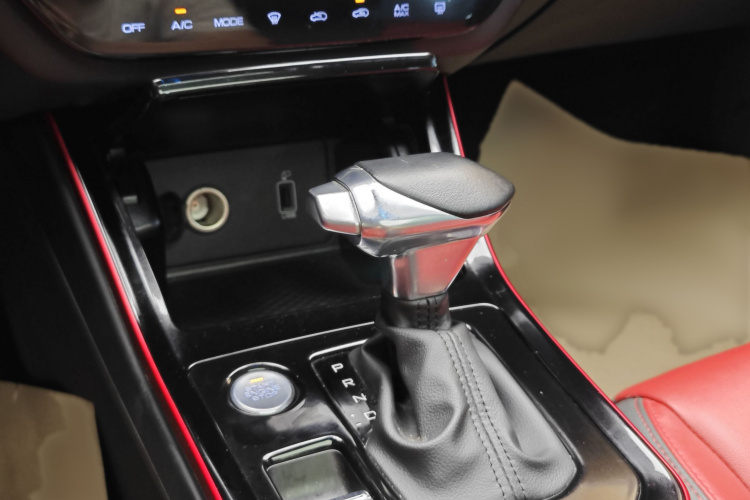 东风风神 奕炫GS 2021款 230T 自动追曜武士版局部细节18