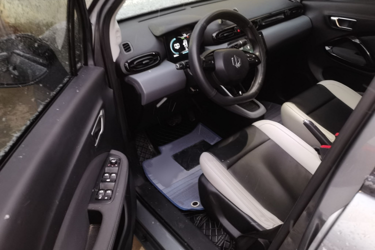 零跑汽车 零跑T03 2020款 400轻享版中控内饰7003