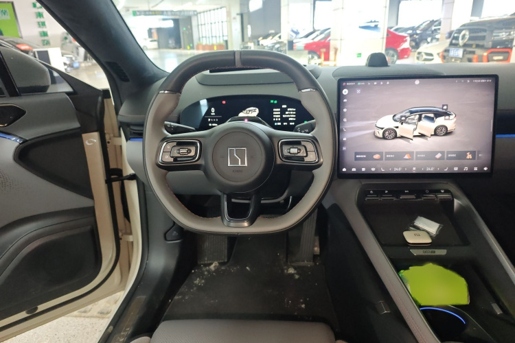 极氪007GT 2025款 后驱智驾版 75kWh局部细节13