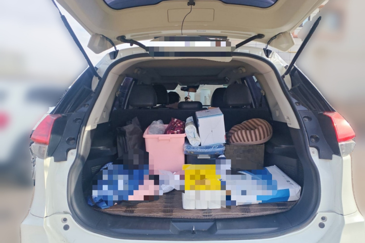 日产 奇骏 2019款 2.0L CVT舒适版 2WD中控内饰23