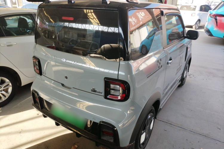 吉利银河 2025款 210km 熊猫卡丁车身外观7