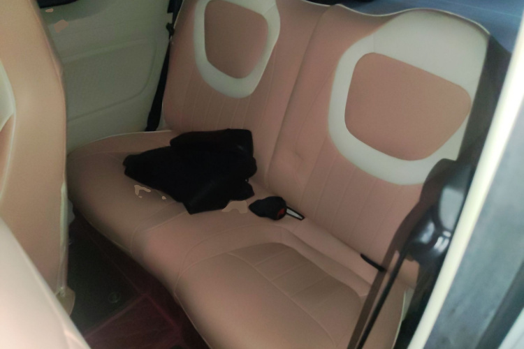 五菱汽车 宏光MINIEV 2024款 第三代 215km 青春版中控内饰21