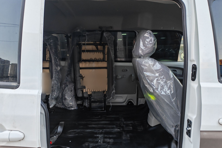 金杯 小海狮X30 2024款 1.5L 财富型客车 5/6/7座中控内饰7009