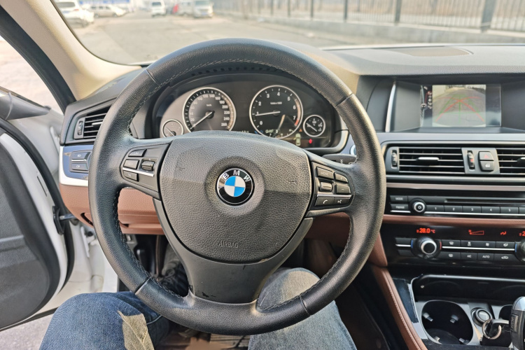 宝马5系 2014款 520Li 典雅型中控内饰7006
