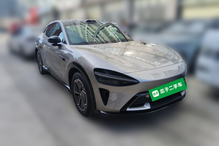 小米汽车 小米YU7 2025款 超长续航后驱版车身外观3