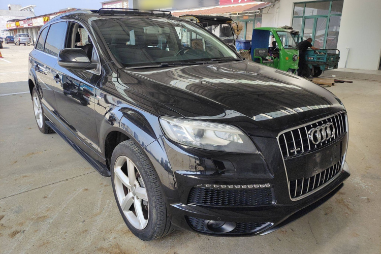 奥迪Q7 2015款 35 TFSI 进取型车身外观6002