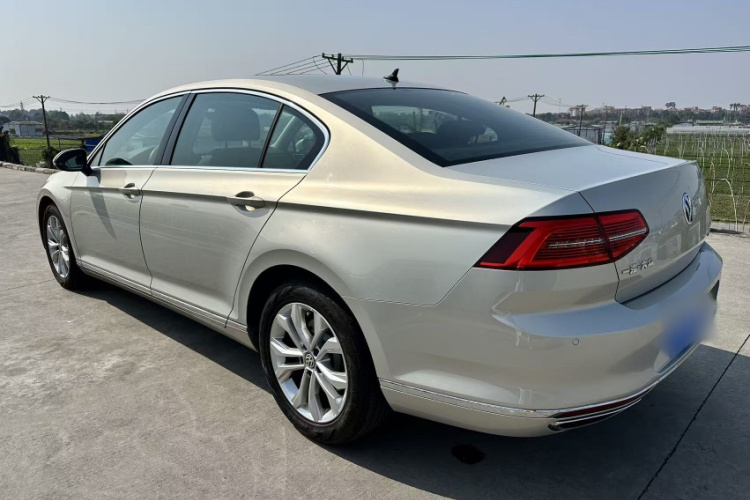 大众 迈腾 2019款 330TSI DSG 豪华型 国VI车身外观6001