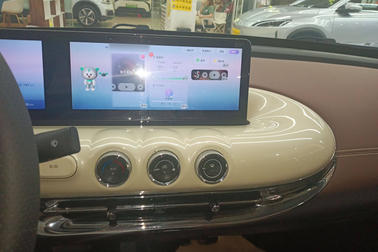 五菱汽车 五菱缤果 2023款 410km 灵犀尊享款局部细节16