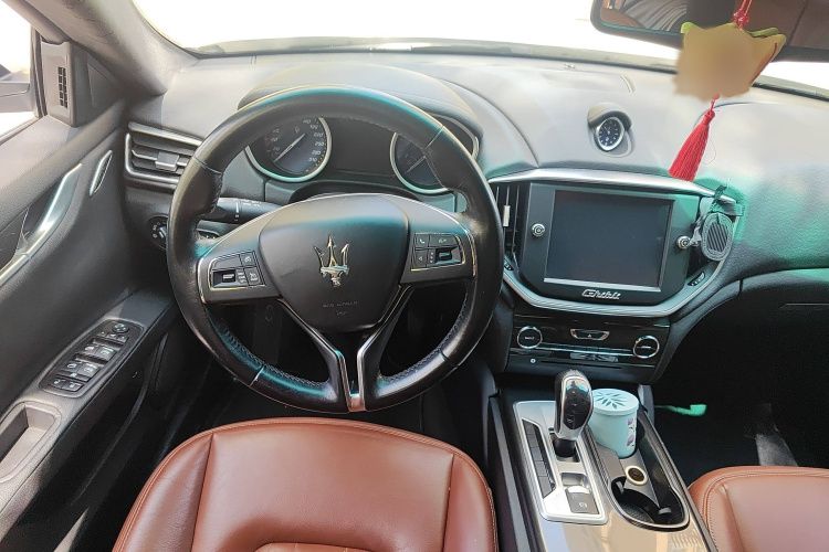 玛莎拉蒂 Ghibli 2014款 3.0T 标准版局部细节13