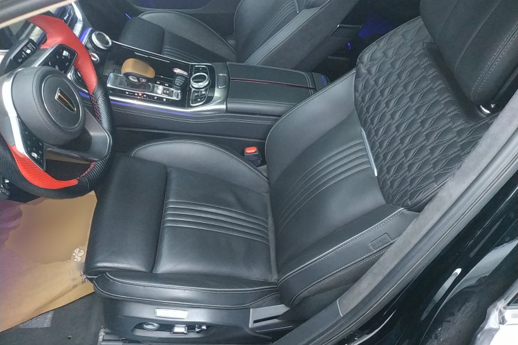 红旗H9 2020款 3.0T 智联旗领四座版中控内饰19