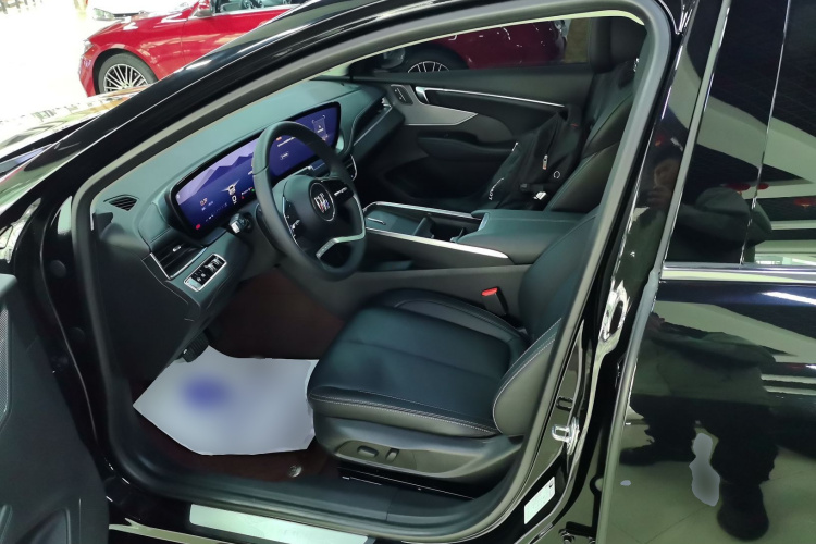 别克 君越 2023款 改款 25T 越行版中控内饰19