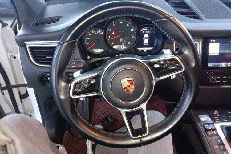 保时捷 2017款  Macan 2.0T局部细节13