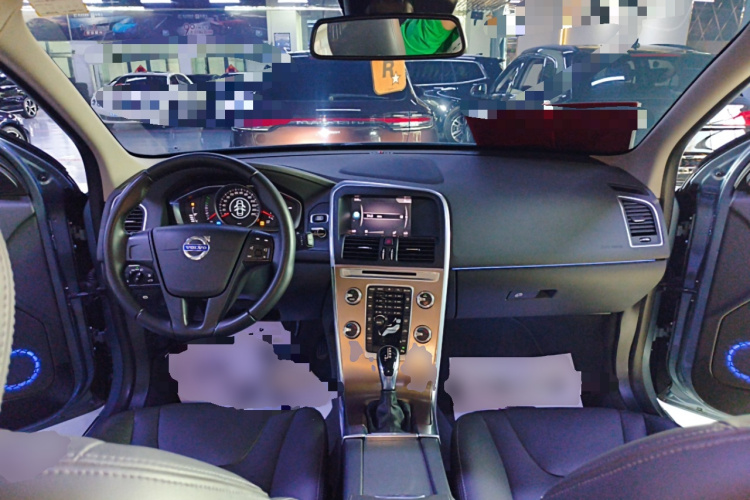 沃尔沃XC60 2017款 T5 智行升级版中控内饰12