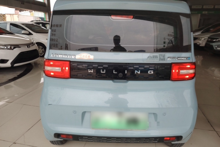 五菱汽车 宏光MINIEV 2021款 马卡龙臻享款 磷酸铁锂车身外观6