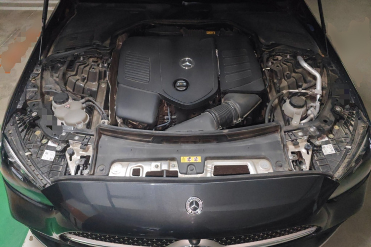 奔驰C级 2024款 C 200 L 运动版局部细节24