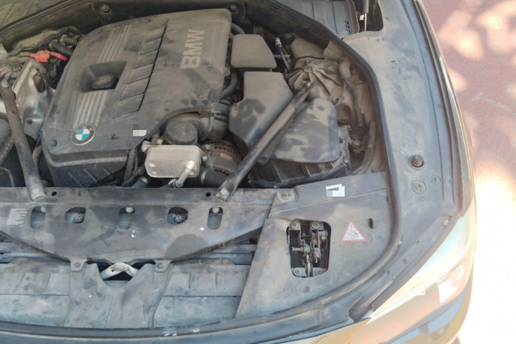 宝马7系 2014款 730Li 臻享型局部细节9007