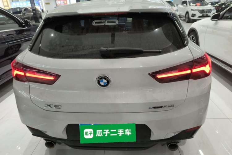宝马X2 2020款 sDrive25i 领先型M运动套装车身外观6