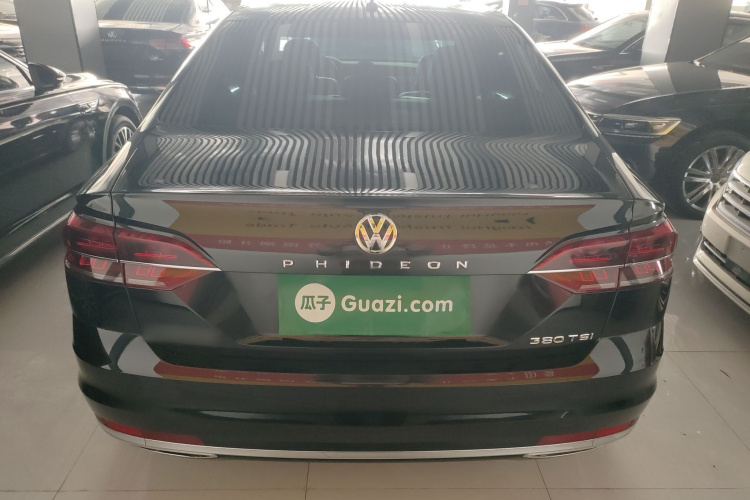 大众 辉昂 2018款 改款 380TSI 两驱商务版车身外观6