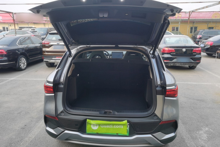 比亚迪 元PLUS 2023款 冠军版 430KM 超越型局部细节23