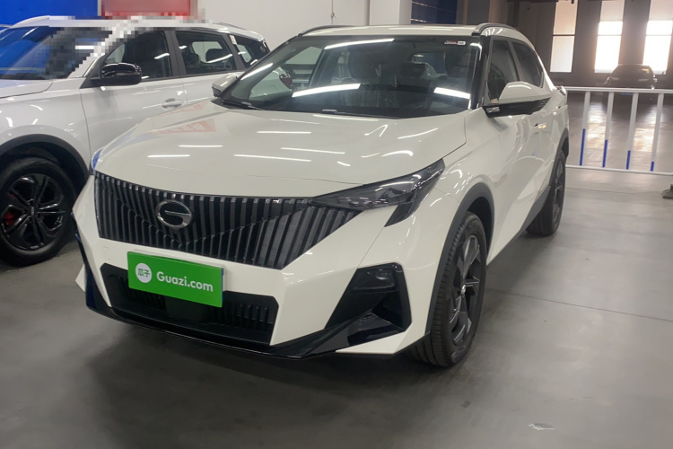 广汽传祺 传祺GS3 2023款 影速 270T 劲享版车身外观1