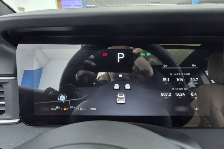 理想汽车 理想ONE 2021款 增程6座版局部细节14