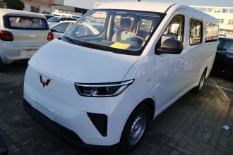 五菱汽车 五菱扬光 2024款 300KM 舒适型客车版 75kW