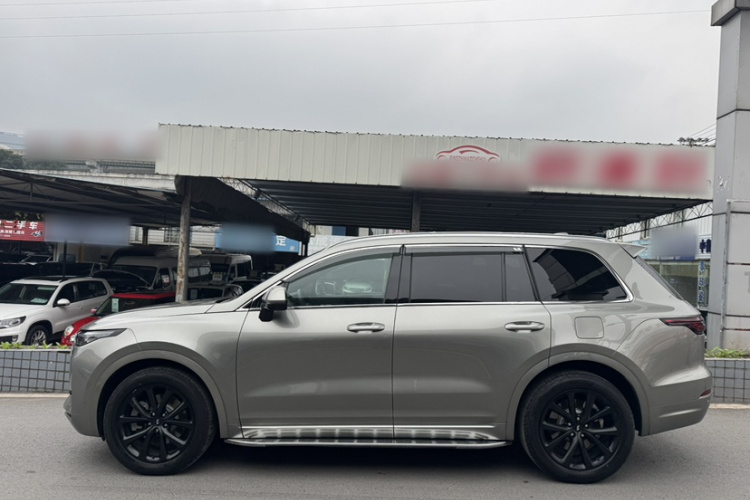 理想汽车 理想ONE 2020款 增程6座版车身外观6001